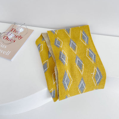 Streetwear Diamond Clashing Knitted Scarf